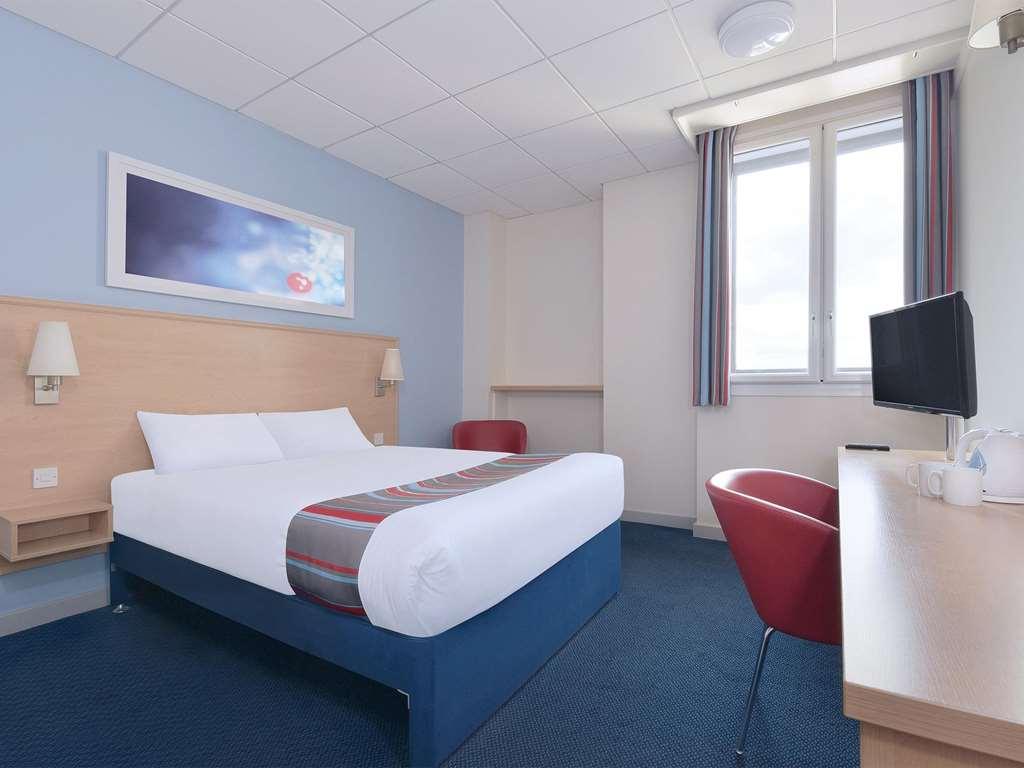Travelodge Ludlow Woofferton Room photo